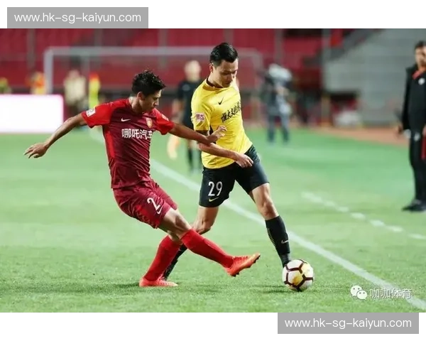 绿茵对决，荣耀之争：恒大与河北的恩怨情仇